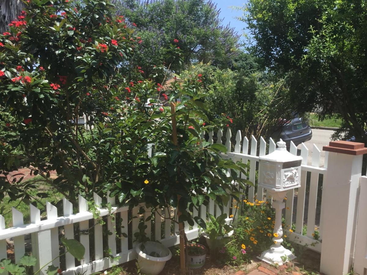 גלווסטון Studio Apartment At Historical House מראה חיצוני תמונה